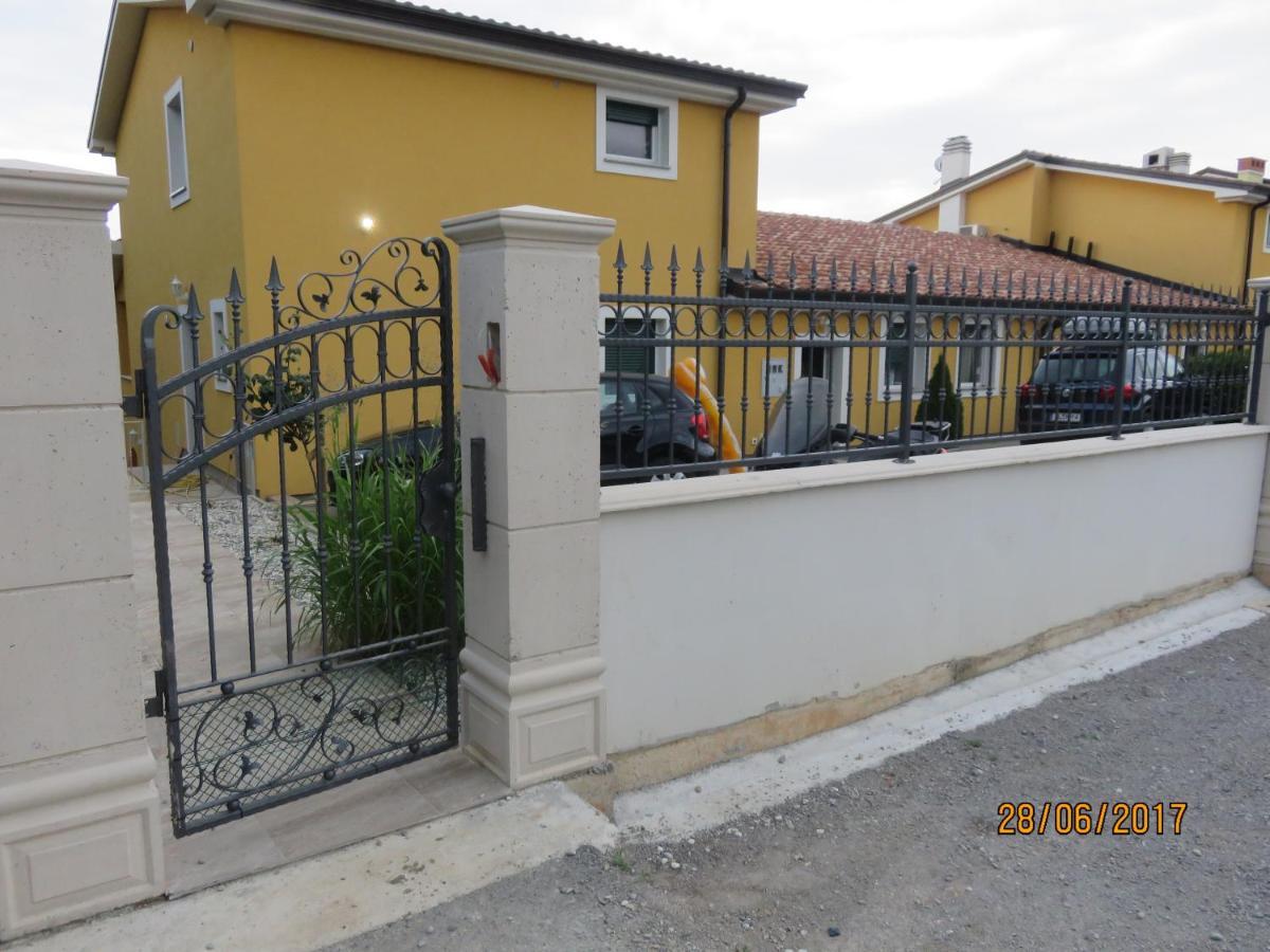 Apartment Mar Kostrena Exterior photo